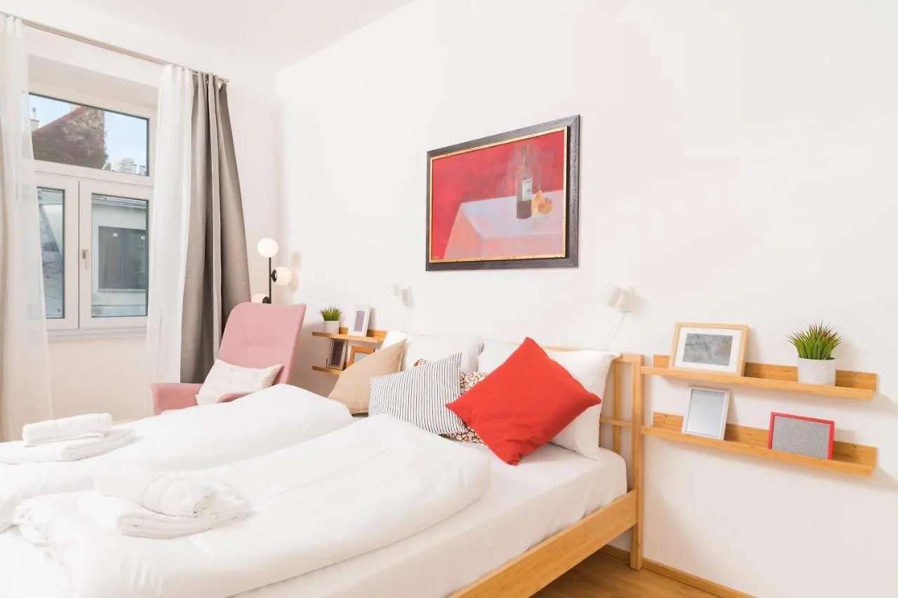 Cozy Apartment Siebenbrunn Vienna