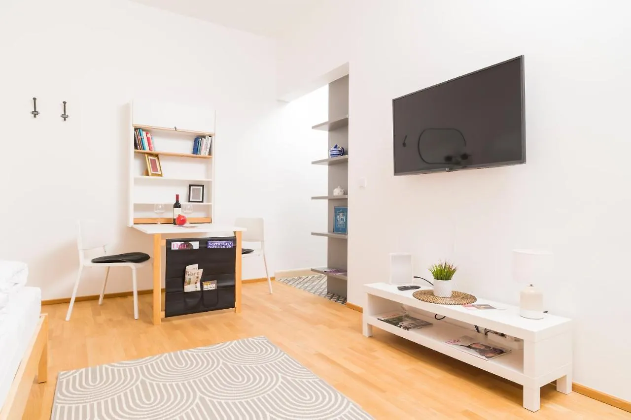 Cozy Apartment Siebenbrunn Vienna 0*,
