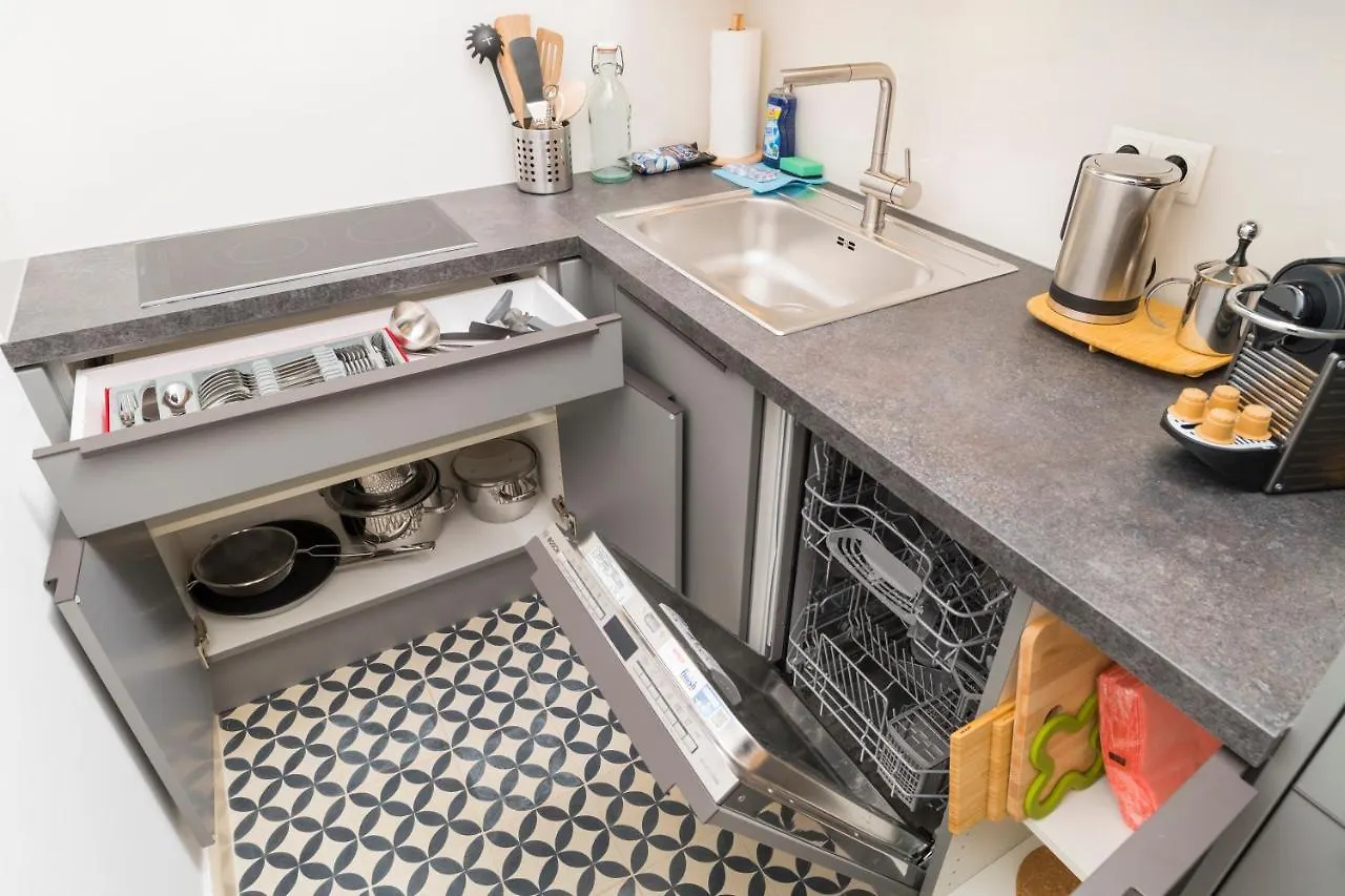 Cozy Apartment Siebenbrunn Vienna Austria