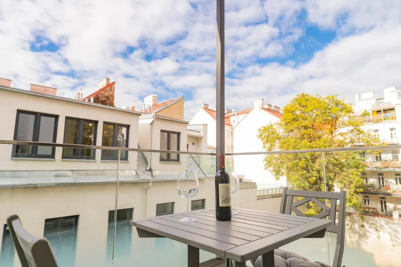 Cozy Apartment Siebenbrunn Vienna Austria