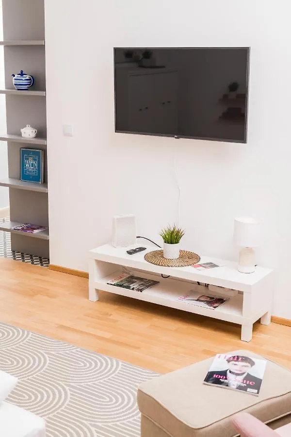 Cozy Apartment Siebenbrunn Vienna 0*,  Austria